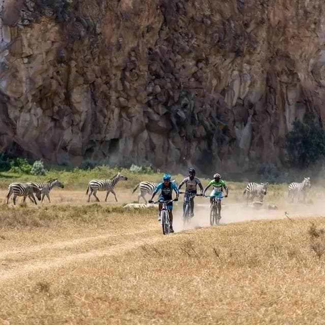 Biking at Hell's Gate National Park